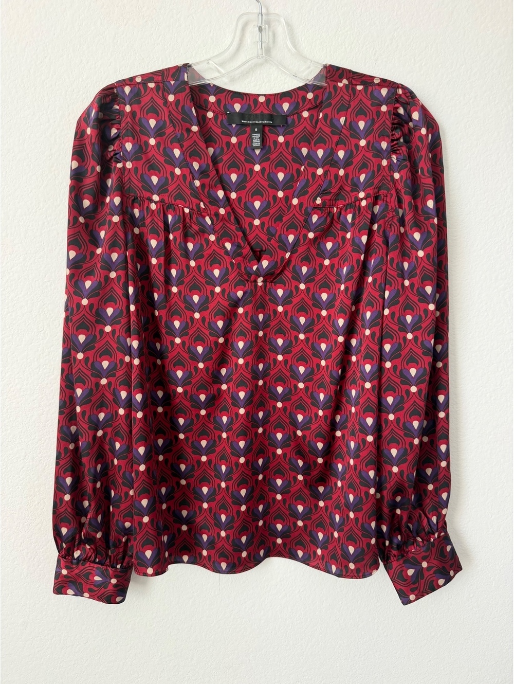 WHBM Long Sleeve V-Neck Satin Geo Paisley Print Career Blouse Women's Size S